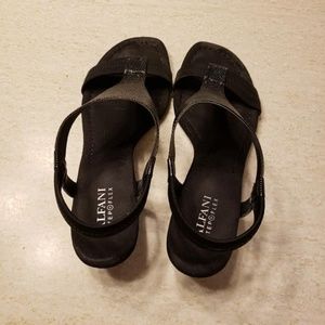 Black wedge shoes